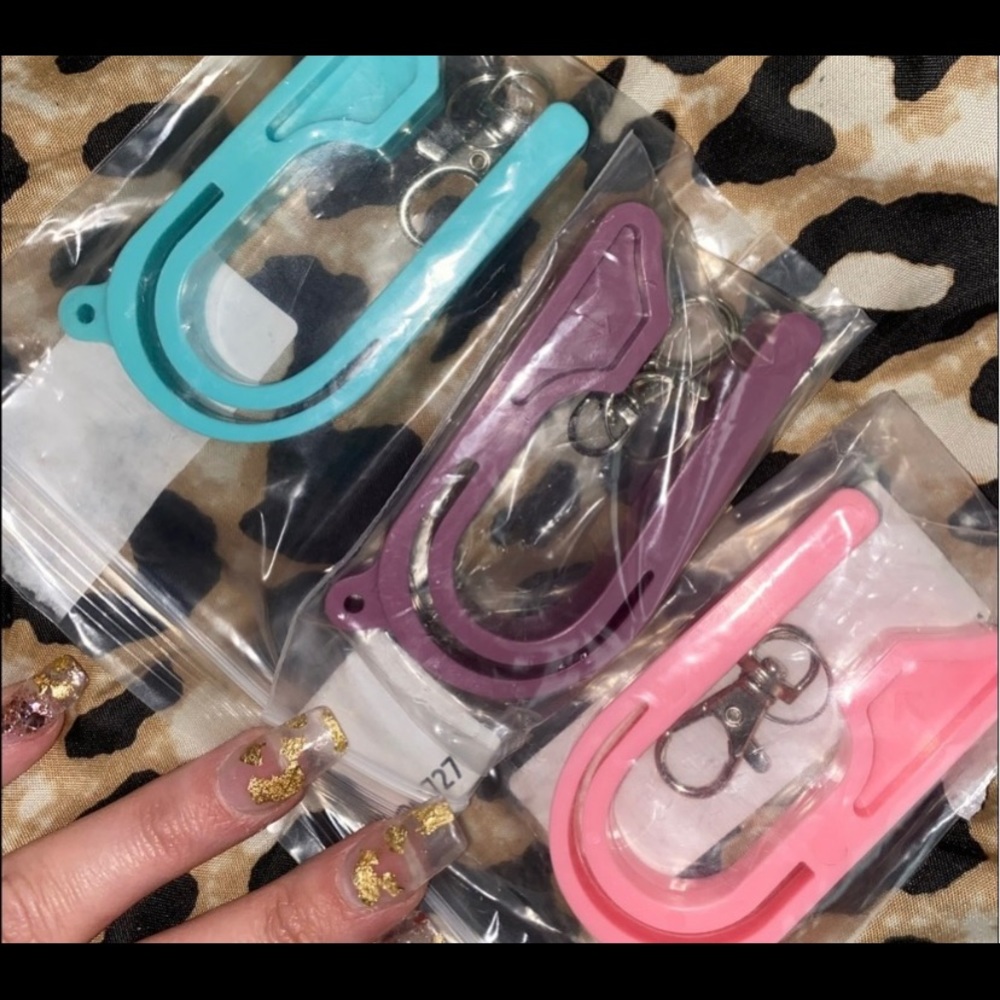 Car seat key! (purple)
